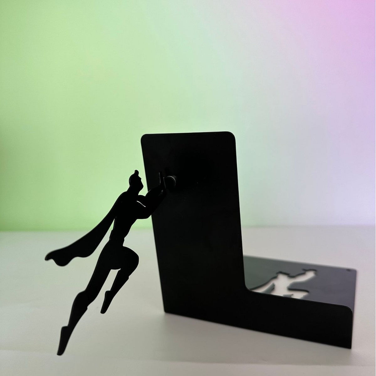 Creative Iron Sheet Superhero Bookends