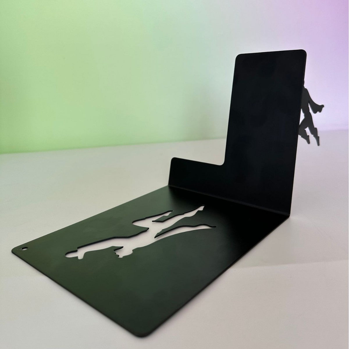 Creative Iron Sheet Superhero Bookends